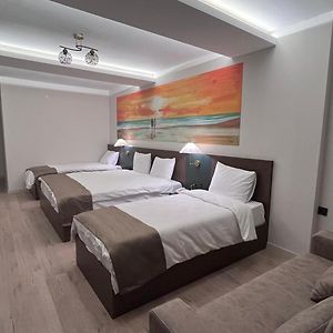 Sar-Per Hotel